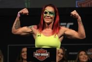 UFC 214: Weigh-ins